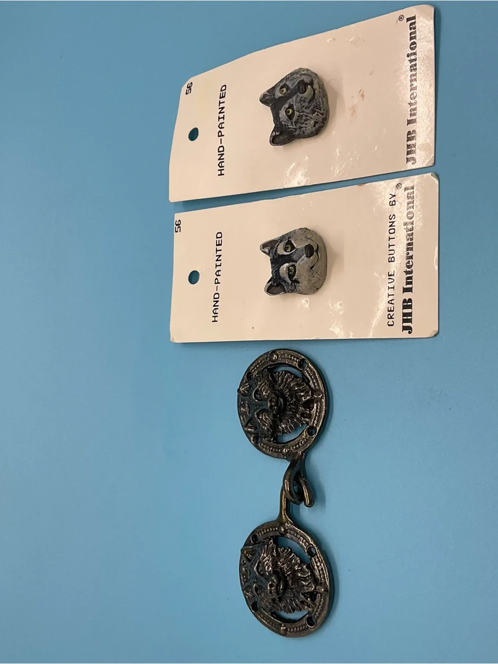 Wolf Handpainted Buttons And Metal Clasp NEW